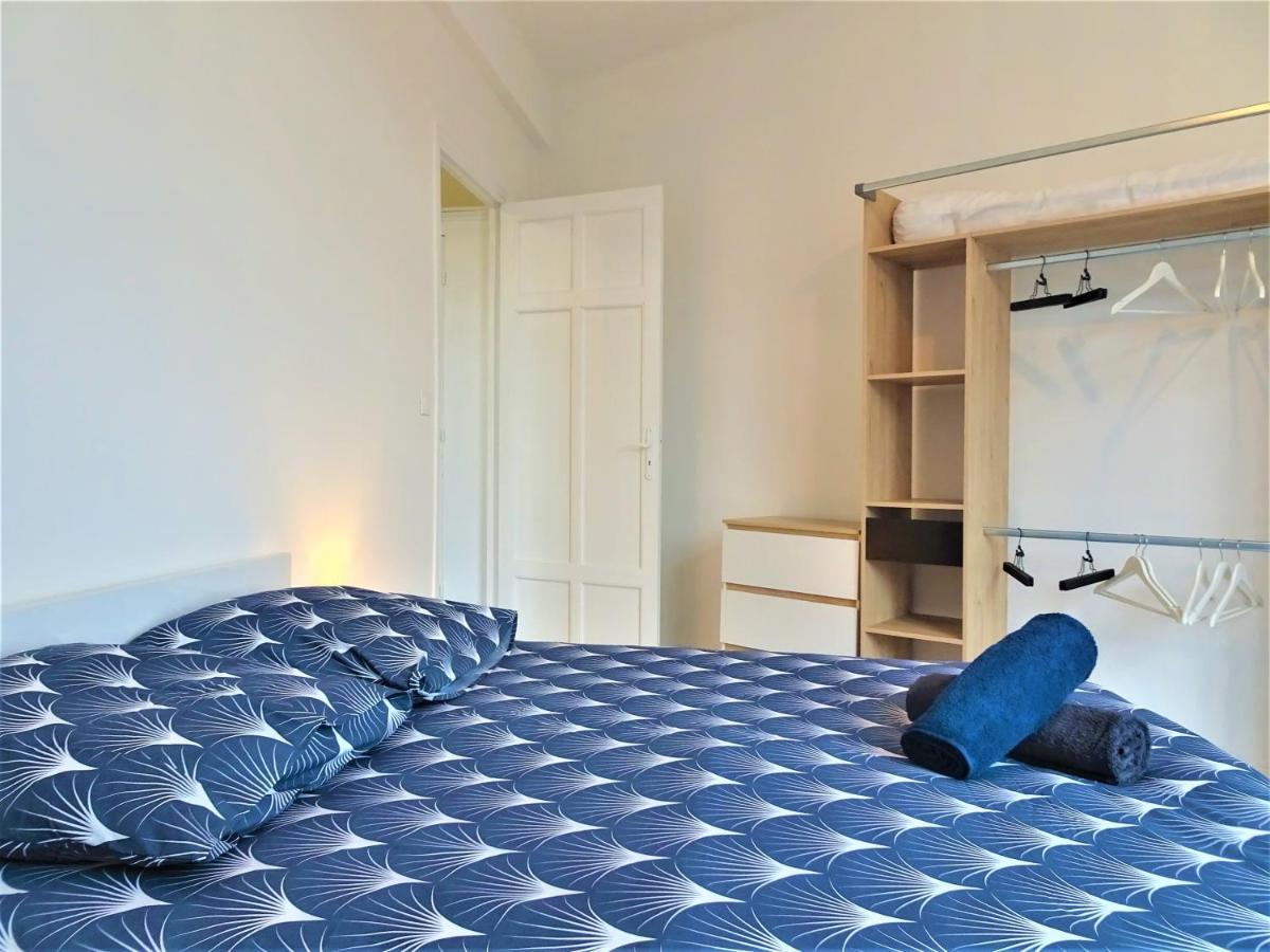 Chambre Privee Et Spacieuse Au Sein D'Un Logement Partage - Central, Quartier Villebourbon - 3 Chambres Doubles - 2 Balcons - Places De Stationnements Gratuites - 5 Min A Pied Gare Et Hypercentre Montauban Esterno foto