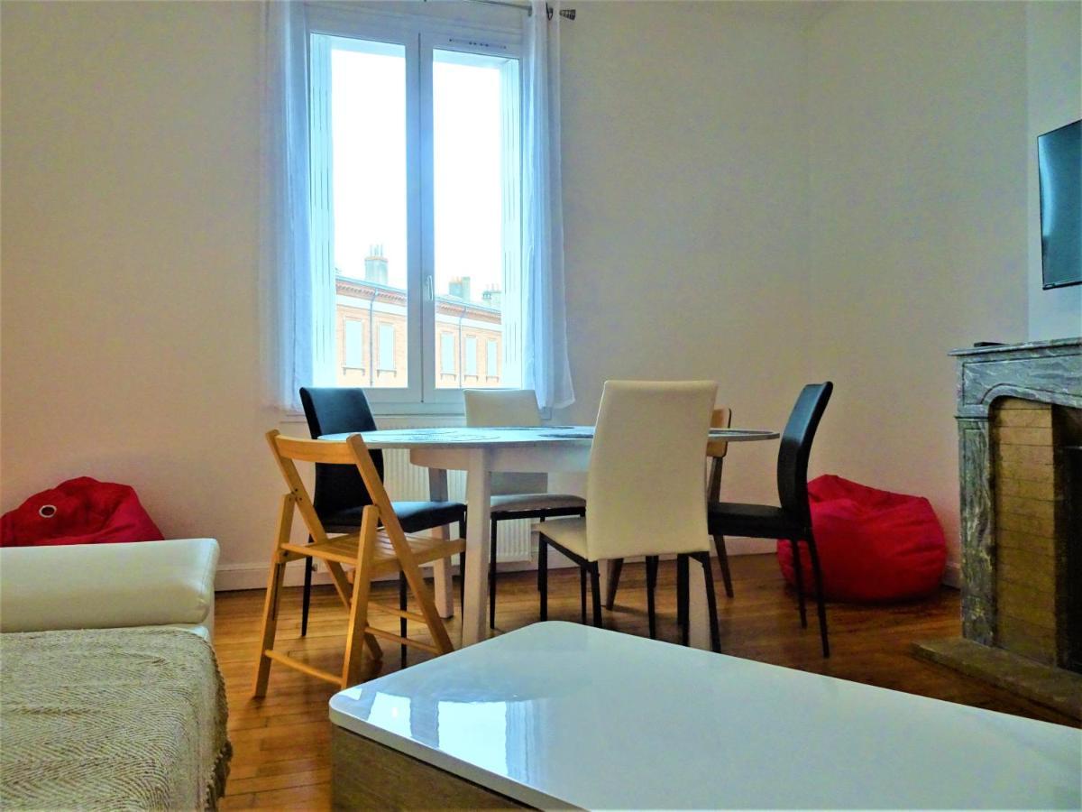 Chambre Privee Et Spacieuse Au Sein D'Un Logement Partage - Central, Quartier Villebourbon - 3 Chambres Doubles - 2 Balcons - Places De Stationnements Gratuites - 5 Min A Pied Gare Et Hypercentre Montauban Esterno foto