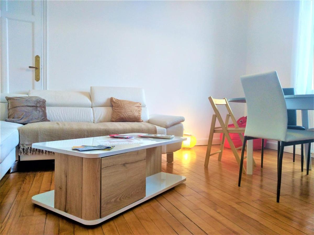 Chambre Privee Et Spacieuse Au Sein D'Un Logement Partage - Central, Quartier Villebourbon - 3 Chambres Doubles - 2 Balcons - Places De Stationnements Gratuites - 5 Min A Pied Gare Et Hypercentre Montauban Esterno foto