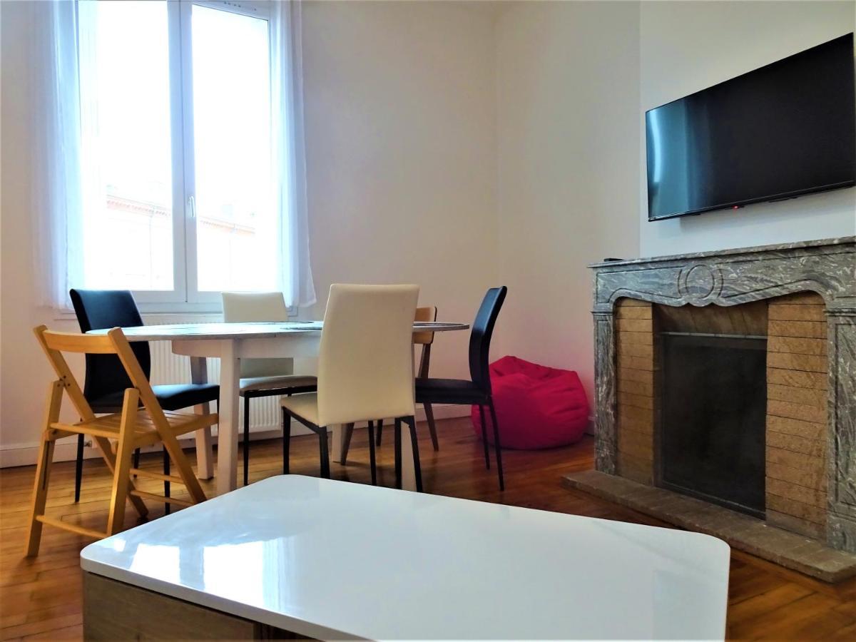 Chambre Privee Et Spacieuse Au Sein D'Un Logement Partage - Central, Quartier Villebourbon - 3 Chambres Doubles - 2 Balcons - Places De Stationnements Gratuites - 5 Min A Pied Gare Et Hypercentre Montauban Esterno foto